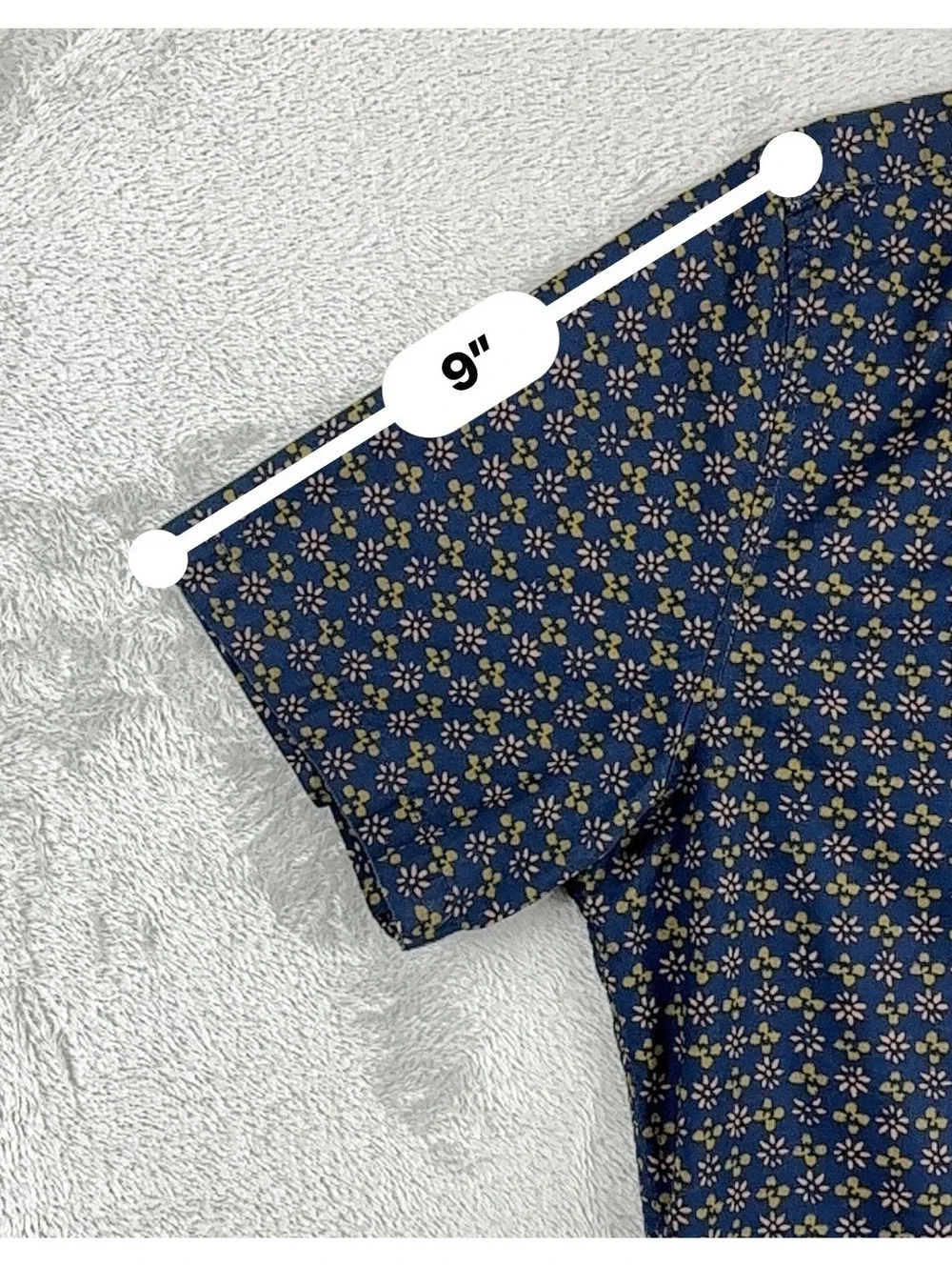 GAP Slim Fit Button Down Shirt Mens Medium Navy Floral Print Short Sleeve Cotton